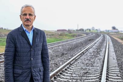 Abdulkadir Uraloğlu: Sinyalli hat uzunluğunu 8 bin 419 kilometreye çıkardık