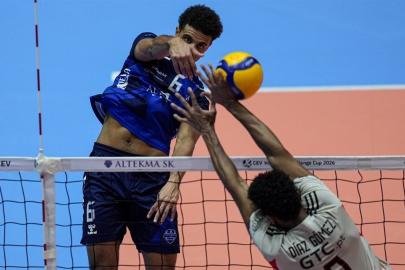 Altekma, Benfica'yı devirdi