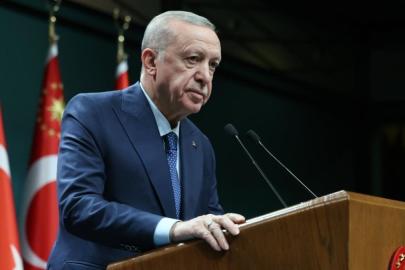 Cumhurbaşkanı Erdoğan, Özbek mevkidaşı ile ortak basın toplantısında konuşuyor