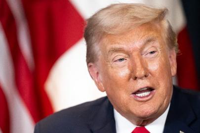 Donald Trump, Çin'in Kanada'yı ele geçirdiğini iddia etti