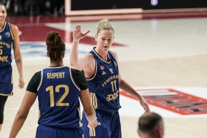 Fenerbahçe, Umana Reyer deplasmanında kazandı