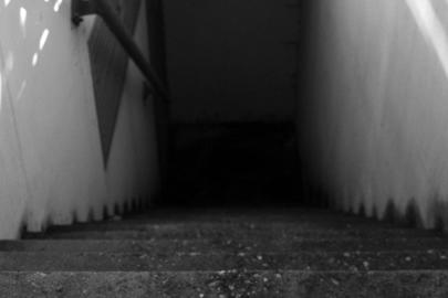 Finlandiya'da 20 yıldır penceresiz bir bodrumda yaşayan adam kurtarıldı