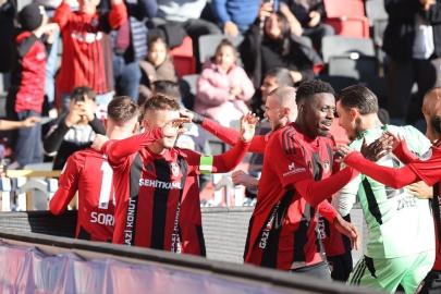 Gaziantep FK'lı oyuncular, AA'nın "Yılın Kareleri" oylamasına katıldı