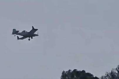 İsrail uçağı Suriye'de tarım arazilerine tanımlanamayan maddeler püskürttü