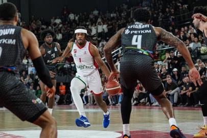 Karşıyaka, Aliağa Petkimspor'u uzatmada devirdi