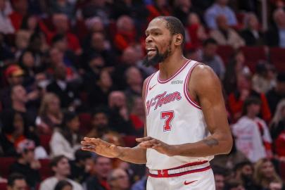 Kevin Durant, NBA'de en çok sayı atan 6. oyuncu oldu