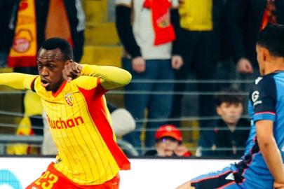 Lens, liderliği bırakımıyor! Auxerre karşısında da kazandılar