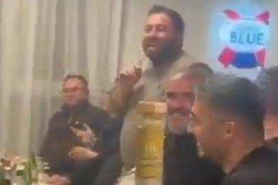 MHP duyurdu: Rakı masasında sela okutan belediye meclis üyesi ihraç edildi