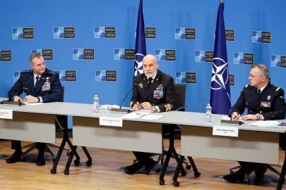 NATO, Kuzey Kutbu'nda Rusya-Çin işbirliğinden endişeli