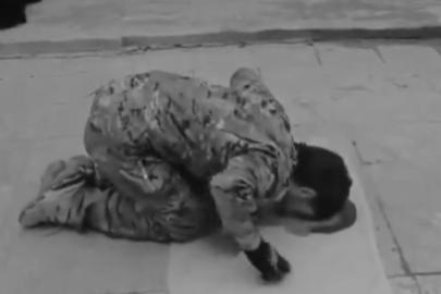 PKK'lı terörist, Abdullah Öcalan'ın fotoğrafına secde etti