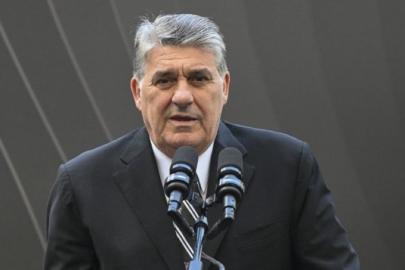 Serdal Adalı: Şu işleri bitirelim ne zaman isterlerse seçime girelim