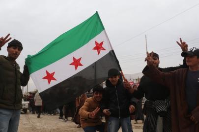 Suriye'de Kürtçe seçmeli ders oldu