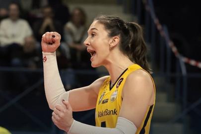 VakıfBank, Volero karşısında zorlanmadı
