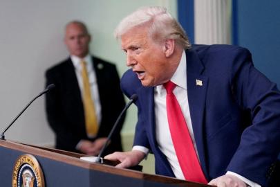 WSJ: ABD, Orta Doğu’ya savaş uçakları gönderdi, uçak gemisi yolda