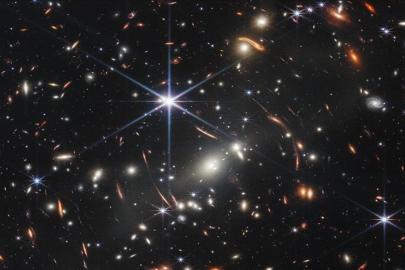 Yapay zeka NASA arşivinde 1300 gizemli gök cismi tespit etti