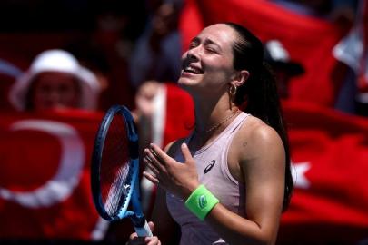 Zeynep Sönmez'den kendisini destekleyen Türk taraftarlara teşekkür