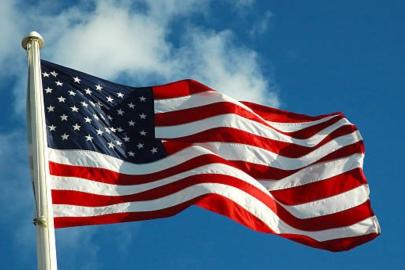 ABD, Pasifik'te uyuşturucu teknesini vurdu: 2 ölü