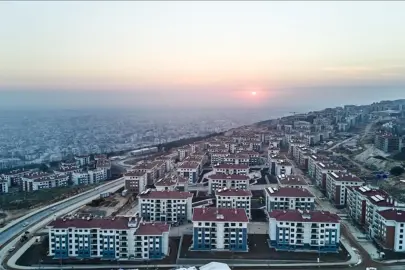 Asrın inşasında 11 şehir 455 bin yuva