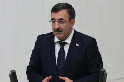 Cevdet Yılmaz: İşsizlik tek haneli seviyesini koruyor