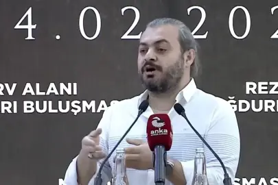 CHP'nin Hatay programında konuşan kişi: Beğenmediğimiz evlerde oturmak zorunda kalacağız