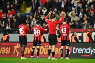 Gençlerbirliği sahasında bir başka oynuyor