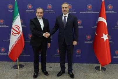 Hakan Fidan, İran Dışişleri Bakanı Abbas Arakçi ile telefonla görüştü