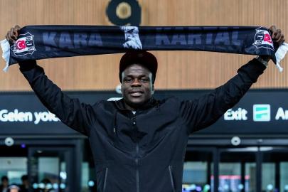 Junior Olaitan, Beşiktaş'ın ilk Beninli oyuncusu oldu