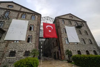 Mahkemeden 'Meslek Fabrikası' kararı... Tahliye işlemi durduruldu