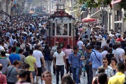 SON DAKİKA! Türkiye nüfusu 86 milyon 82 bin 168 kişi oldu