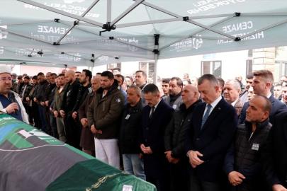 Tribünden düşerek ölen taraftarın cenazesi defnedildi