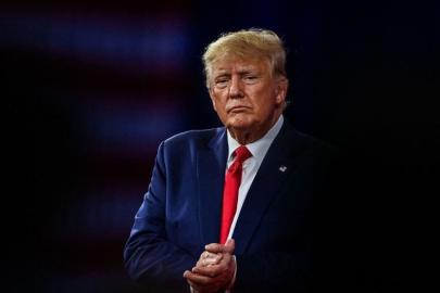 Trump, anlaşmak için Harvard'dan 1 milyar dolar tazminat istedi