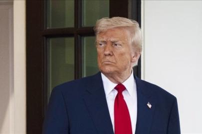 Trump, eski başkan Clinton'un Epstein soruşturmasından rahatsız