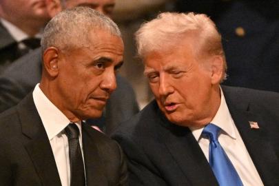 Trump, Obama'yı maymun gibi gösteren video paylaştı: Tepkilerin ardından kaldırıldı