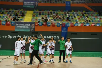 Trabzon Büyükşehir Hentbol Takımı, Ankara’yı ağırladı