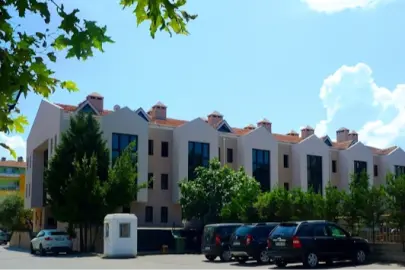 Mudanya Belediye Meclisi'nde kira polemiği... Helvacı kağıdı değil, noterli 37 yıllık sözleşme!