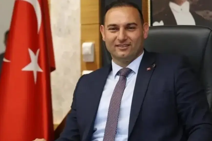 CHP'li Kilis Belediye Başkanı Hakan Bilecen partisinden istifa etti