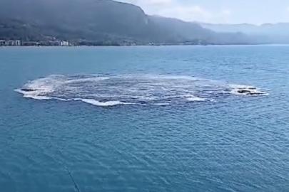 Kastamonu'da ilginç olay: Denizdeki kabarma vatandaşlarda panik yarattı
