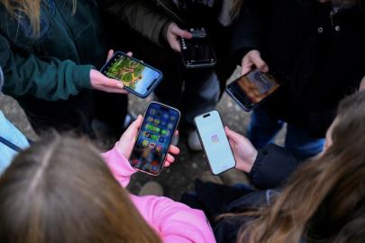 İsyan ettiren SMS'ler için emsal karar: 1 milyon lira para cezası kesildi