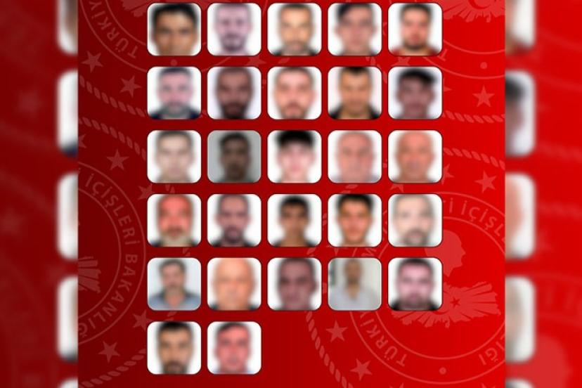 Yurt dışına kaçan 65 firari Türkiye'ye getirildi