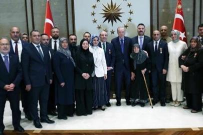 Bakan Göktaş Cumhurbaşkanı Erdoğan'ın şehit aileleri ve gazileri kabulüne paylaştı