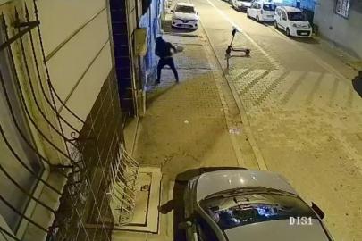 Dehşet anları: Eski sevgili binayı kundaklayıp camları kırdı