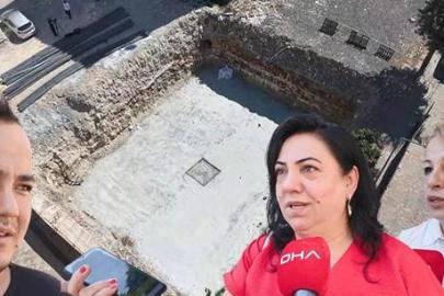 İstanbul'da temel kazısında ortaya çıkan kapı mahallede korku yarattı! Herkes aynı soruyu soruyor