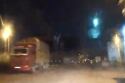 İstanbul'da yaşandı: İşte meteorun düşme anı