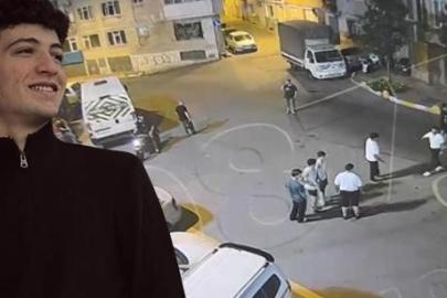 Sosyal medya kavgası kanlı bitti! 'Barışmaya gel' dediler: 19 yaşındaki gencin bıçakla öldürüldüğü kavganın görüntüleri ortaya çıktı