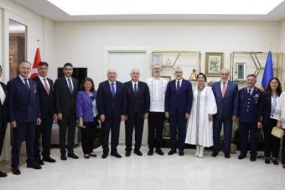 Bakan Işıkhan: Türkiye ve Ukrayna arasındaki dostluk ve dayanışmanın daha da güçleneceğine inanıyoruz