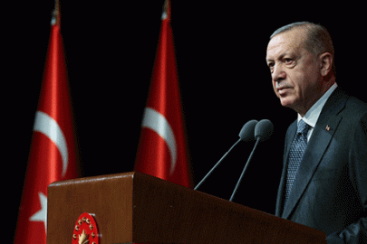 Erdoğan: İmam Hatipler başarı çıtasını sürekli daha yükseğe taşıyarak yoluna devam ediyor