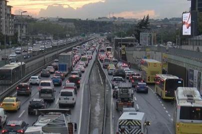 İstanbul'da trafik yoğunluğu yüzde 78'e ulaştı