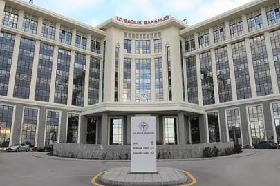 Sağlık Bakanlığı'ndan çocuk ve gençlere özel eğitim seferberliği! 1,5 yılda yaklaşık 1 milyon kişiye ulaşıldı