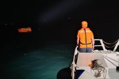 Silivri açıklarında yaşanan gemi kazasını uzman isim değerlendirdi: Dikkat çeken rulo sac ve 'EPIRB' detayı
