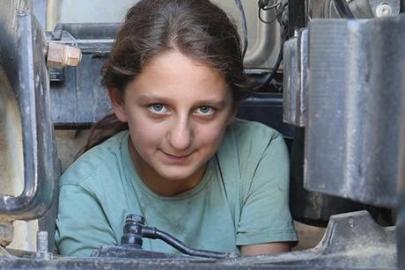 Yaşı küçük, yaptığı iş büyük! 13 yaşındaki Ecrin’in tek bir hedefi var: Kızımla gurur duyuyorum